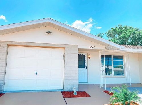 8018 Valmy Ln, Port Richey, FL 34668-4046