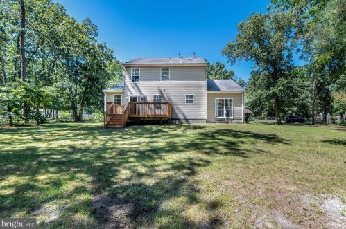 142 Split Rock Rd, Browns Mills NJ  08015-6542 exterior