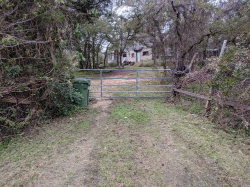 148 Red Rock Ranch Rd, Red Rock, TX 78662-4531