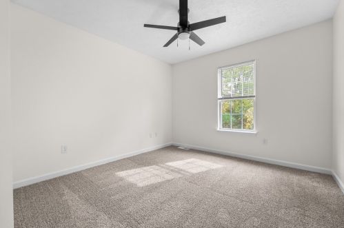 1023 Royal Dr, Canonsburg PA  15317-5004 exterior