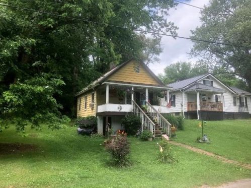 421 Hazel St, Fairfax, OH 45133-1127