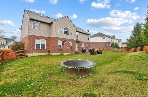 266 Forest Edge Dr, South Lebanon OH  45065-8736 exterior