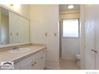 1099 Maiha Cir, Pearl City HI  96782-1461 exterior