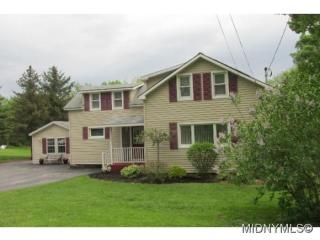 3068 Oneida St, Paris, NY 13456-2916