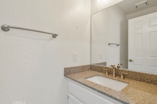 1512 Mansfield Ct, Upland CA  91784-7963 exterior