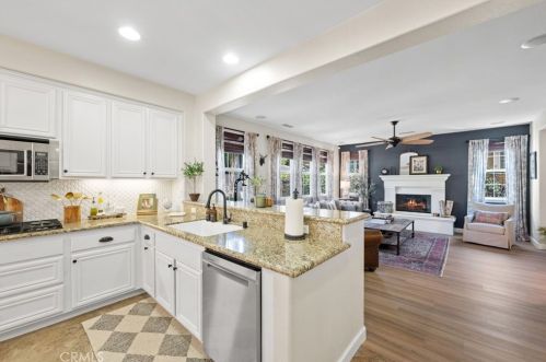 45730 Shasta Ln, Temecula CA  92592-1383 exterior