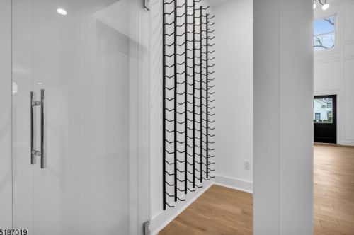 7 Maple St, Chatham Township NJ  07928-1624 exterior