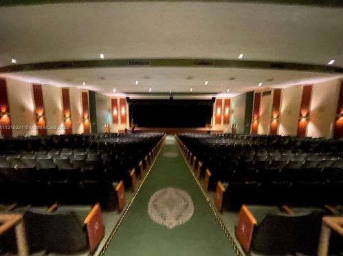 12755 16th Ct, Hollywood FL  33027-2148 exterior