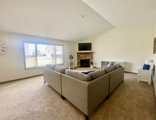 8455 Westbrook Dr, Sturtevant WI  53177-2893 exterior
