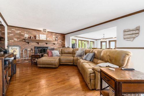 1320 Old Springfield Rd, London OH  43140-9202 exterior