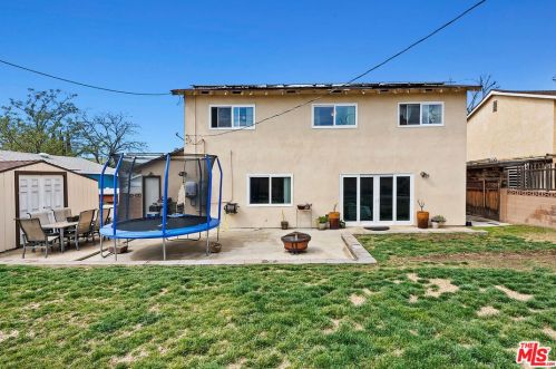 2216 Electra Ave, Simi Valley CA  93065-1720 exterior