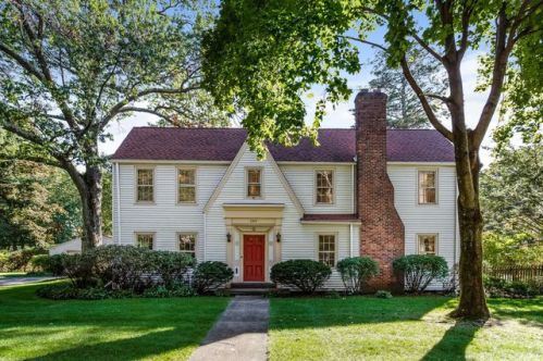 289 Converse St, Springfield MA  01106-1110 exterior