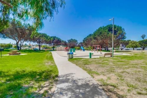 933 Dimarino St, San Diego CA 92114-3024 exterior