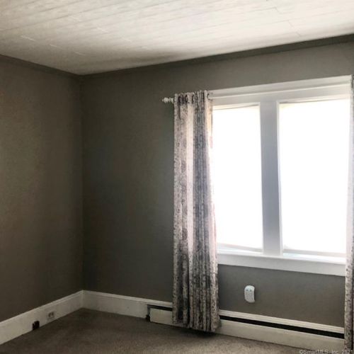 79 Warner St, Groton CT 06340-5029 exterior