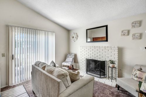 2857 Don Goodwin Dr, Riverside CA  92507-7009 exterior