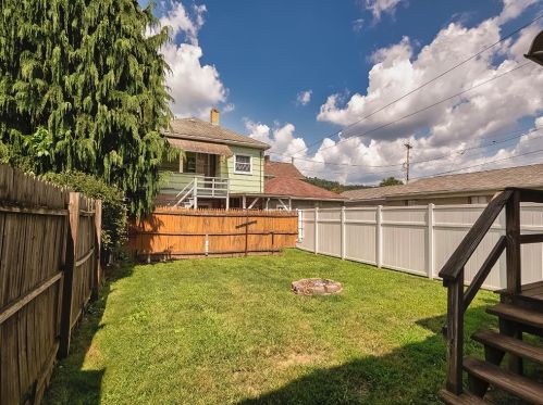 1335 4th Ave, Ford City PA  16226-1345 exterior