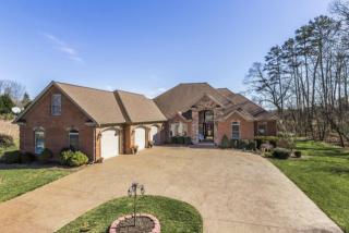 226 Chickasaw Ln, Loudon, TN 37774-2159