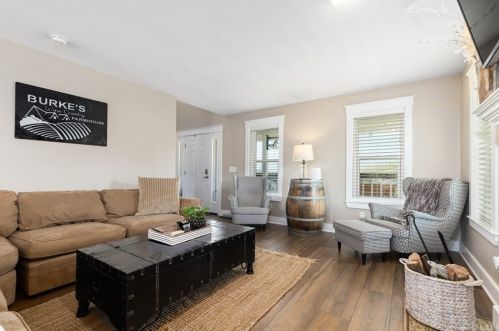 1725 Nacimiento Lake Dr, Lake Nacimiento CA  93446-7788 exterior