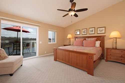 11034 Caminito Vista Pacifica, San Diego CA 92131-3301 exterior