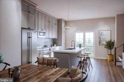 37 Third Ave, Collegeville, PA 19426-3606