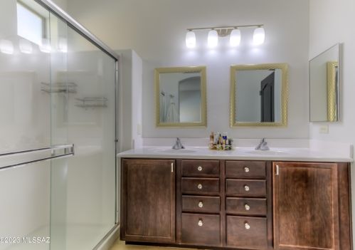 2406 Blue Diamond Dr, Tucson AZ  85718-6691 exterior