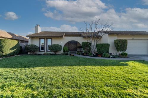 326 El Portal Way, San Jose, CA 95119-1415