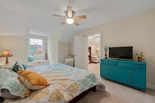 103 Elm St, Imperial PA  15126-1105 exterior