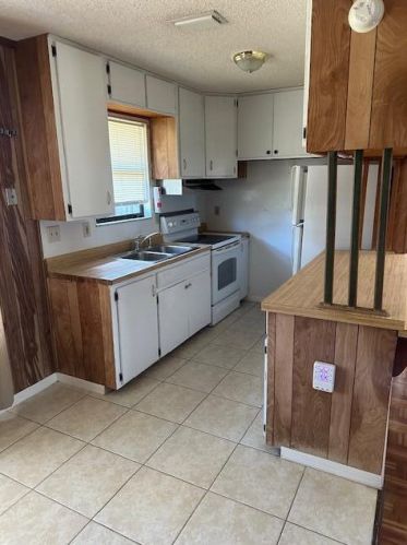 4795 Tuscarora Rd, Titusville FL  32780-7207 exterior