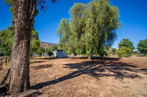 20135 Grand Ave, Wildomar CA  92595-9370 exterior