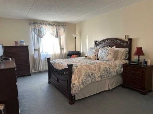 160 Academy St, Poughkeepsie NY  12601-4515 exterior