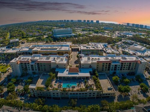 9115 Strada Pl, Naples FL  34108-2883 exterior