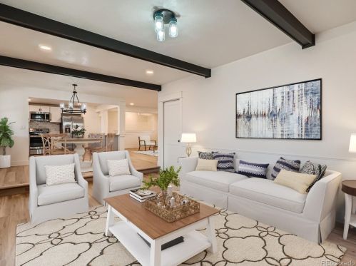 661 Joplin St, Denver CO  80011-7604 exterior