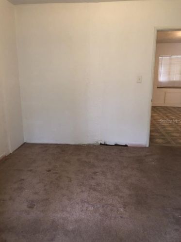 516 Disston Ave, Tavares FL  32778-2711 exterior