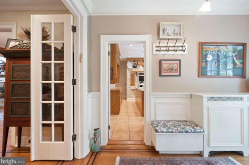 182 Rolling Rd, Cynwyd, PA 19004-2615