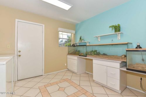 3615 Oraibi Dr, Glendale AZ  85308-2223 exterior