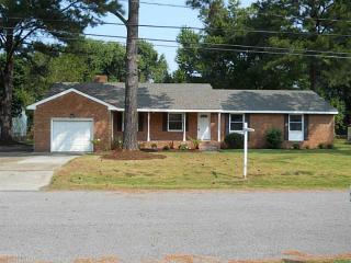 5704 Barberry Ln, Portsmouth, VA 23703-1602