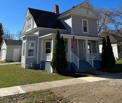 100 Maplewood Ave, Mount Vernon OH  43050-3138 exterior