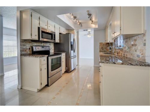 1347 Valhalla St, Deltona, FL 32725-1733