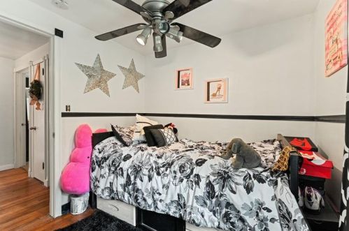 5105 White Oak Dr, Verona PA  15147-1809 exterior