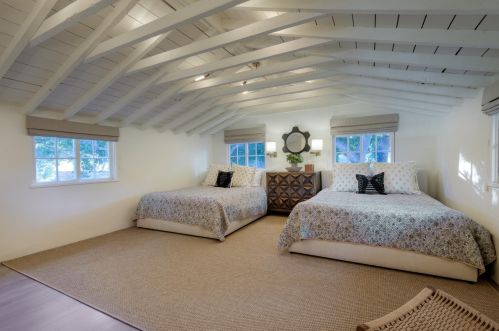 1530 Mimosa Ln, Santa Barbara CA  93108-2645 exterior