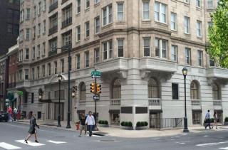 1530 Locust St, Philadelphia PA  19102-4492 exterior