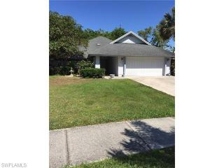 2304 Kings Lake Blvd, Naples, FL 34112-5321