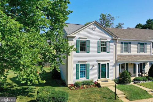 13484 Foxlease Ct, Herndon, VA 20171-3349