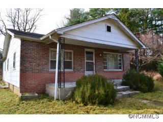 252 Brown Rd, Hendersonville NC  28791-9075 exterior