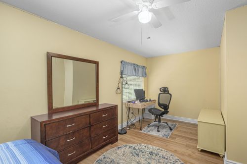 435 Fairway Lndg, Fort Pierce FL  34986-2166 exterior