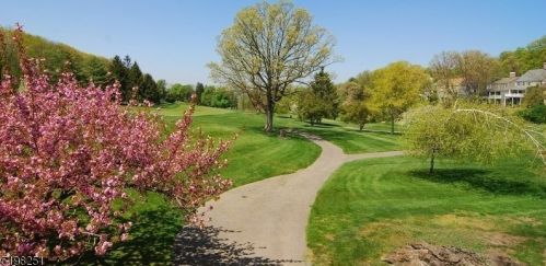 92 Canada Goose Dr, Hackettstown NJ  07840-3135 exterior