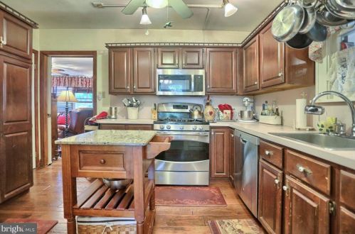 4300 Fritchey St, Harrisburg PA 17109-2810 exterior