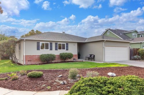 918 Mockingbird Ln, Sunnyvale, CA 94087-1551