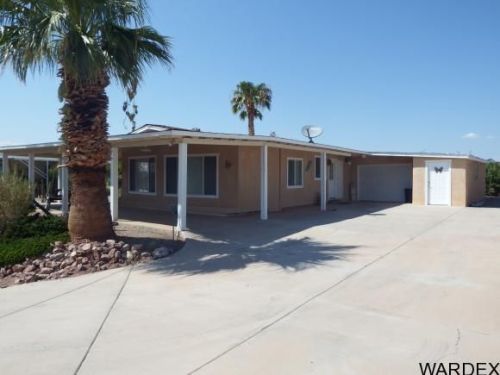 37521 Bay View Dr, Parker, AZ 85344-8639