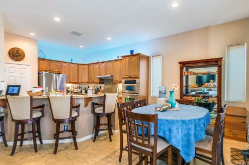 10633 Aurora Pl, Desert Hot Springs, CA 92240-2200